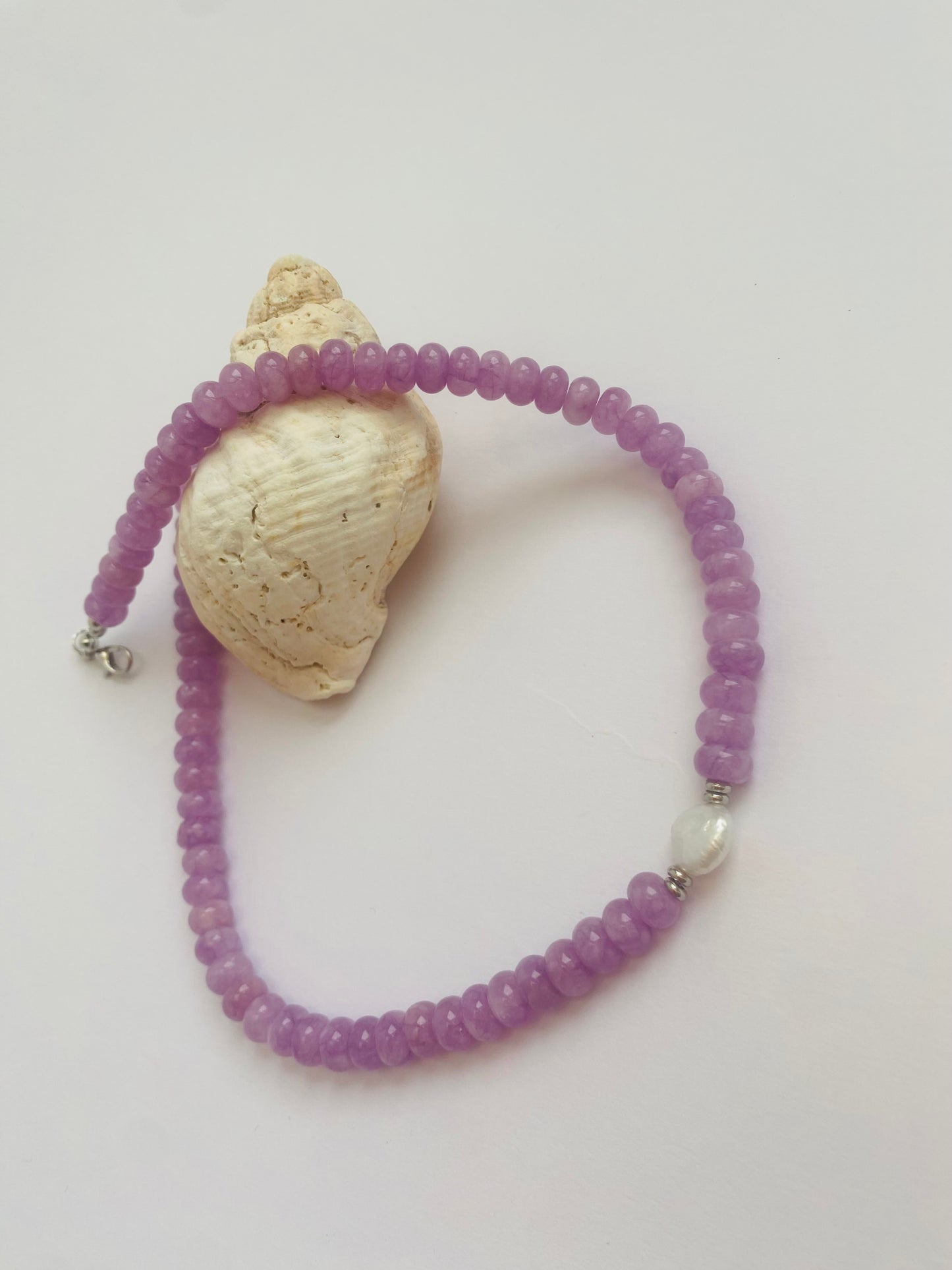 Lavender Amethyst - Calm beauty