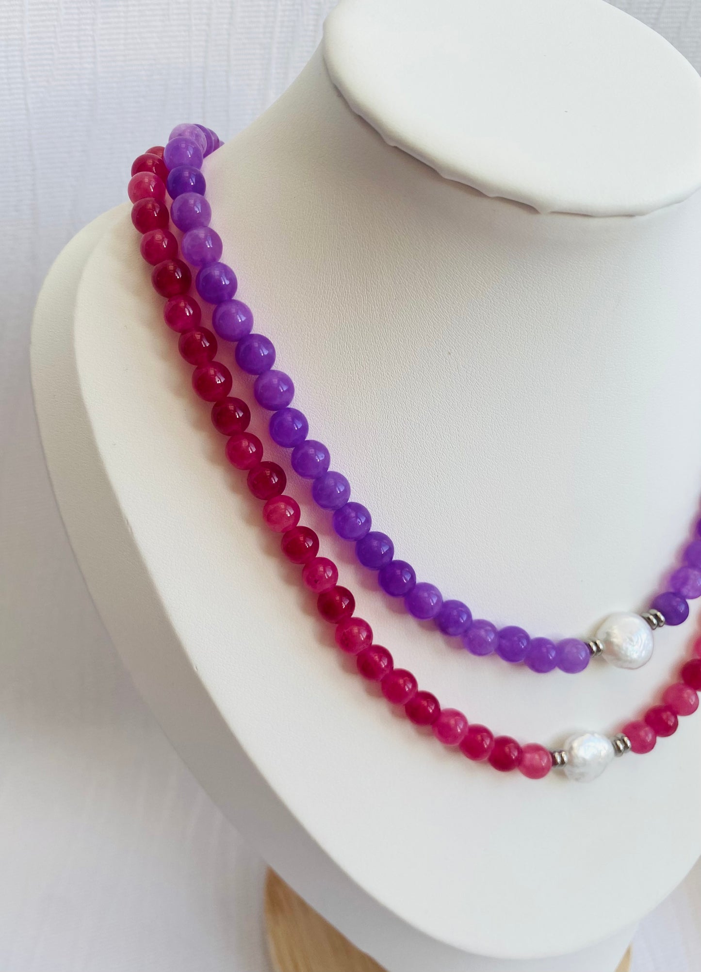 Lavender Amethyst 'Calm Beauty' (round beaded 6mm)