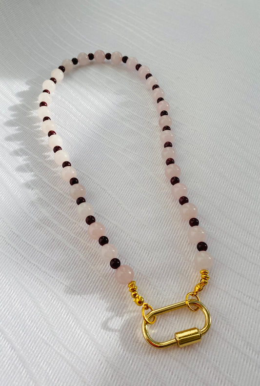 'Dotti'   Rose quartz & Garnet necklace